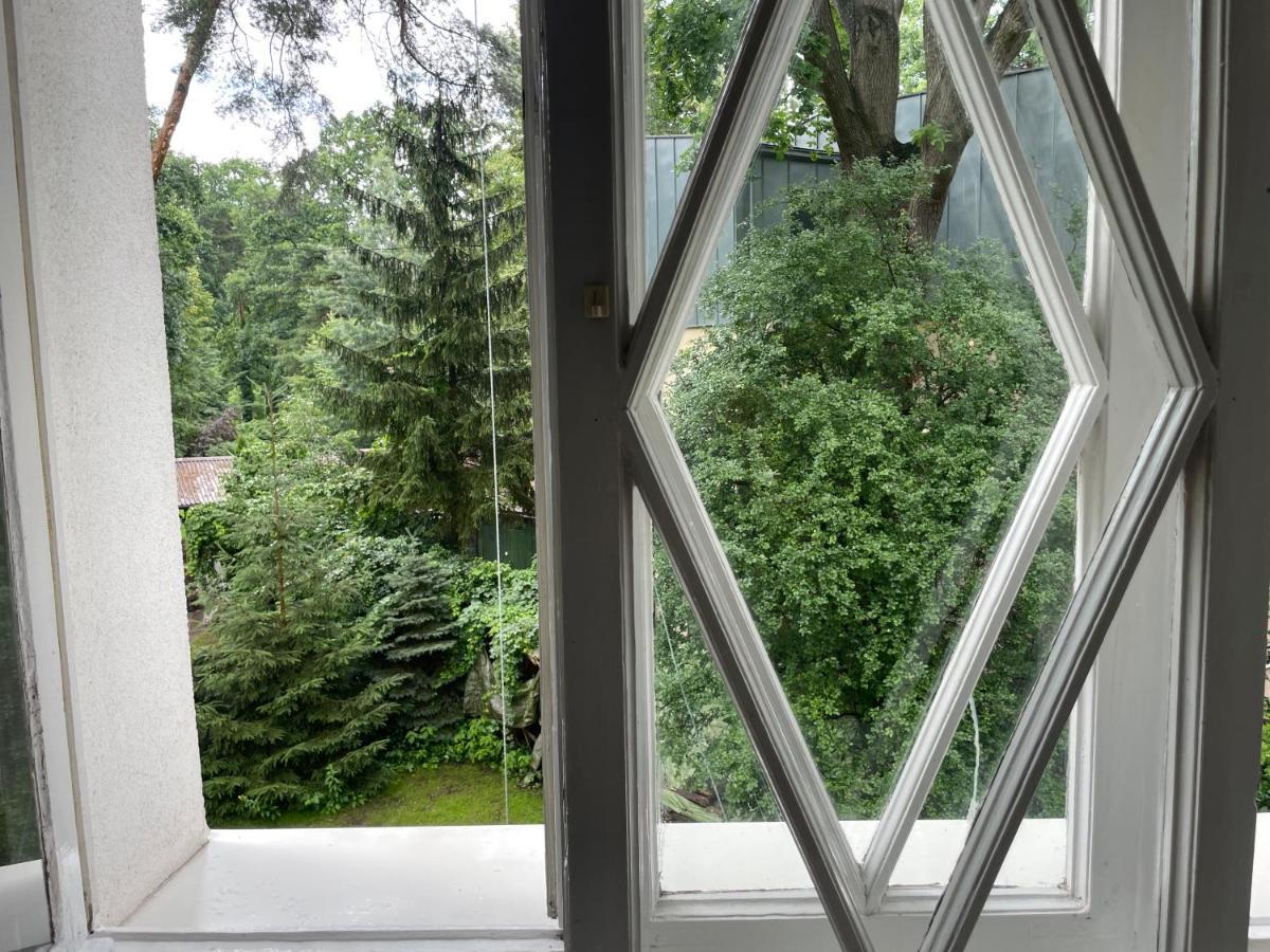 Willa Dina Milanowek Exteriör bild